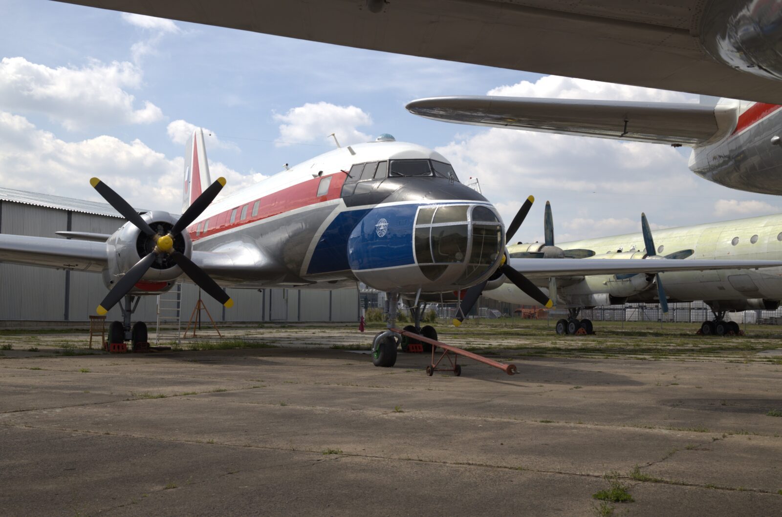 repasovaný letoun IL-14FG